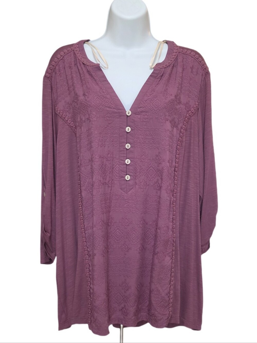 Democracy Plus Size Embroidered Lace Blouse Top V-Neck Roll Tab 3/4 Sleeve Rose